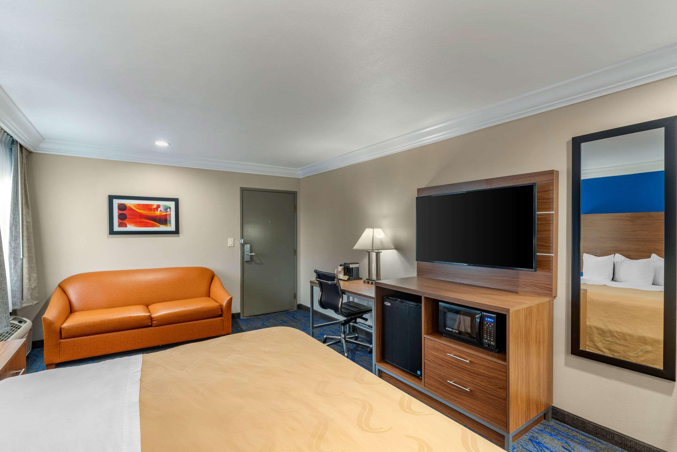 Quality Inn & Suites Vacaville Eksteriør billede