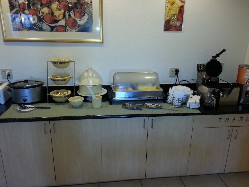 Quality Inn & Suites Vacaville Eksteriør billede