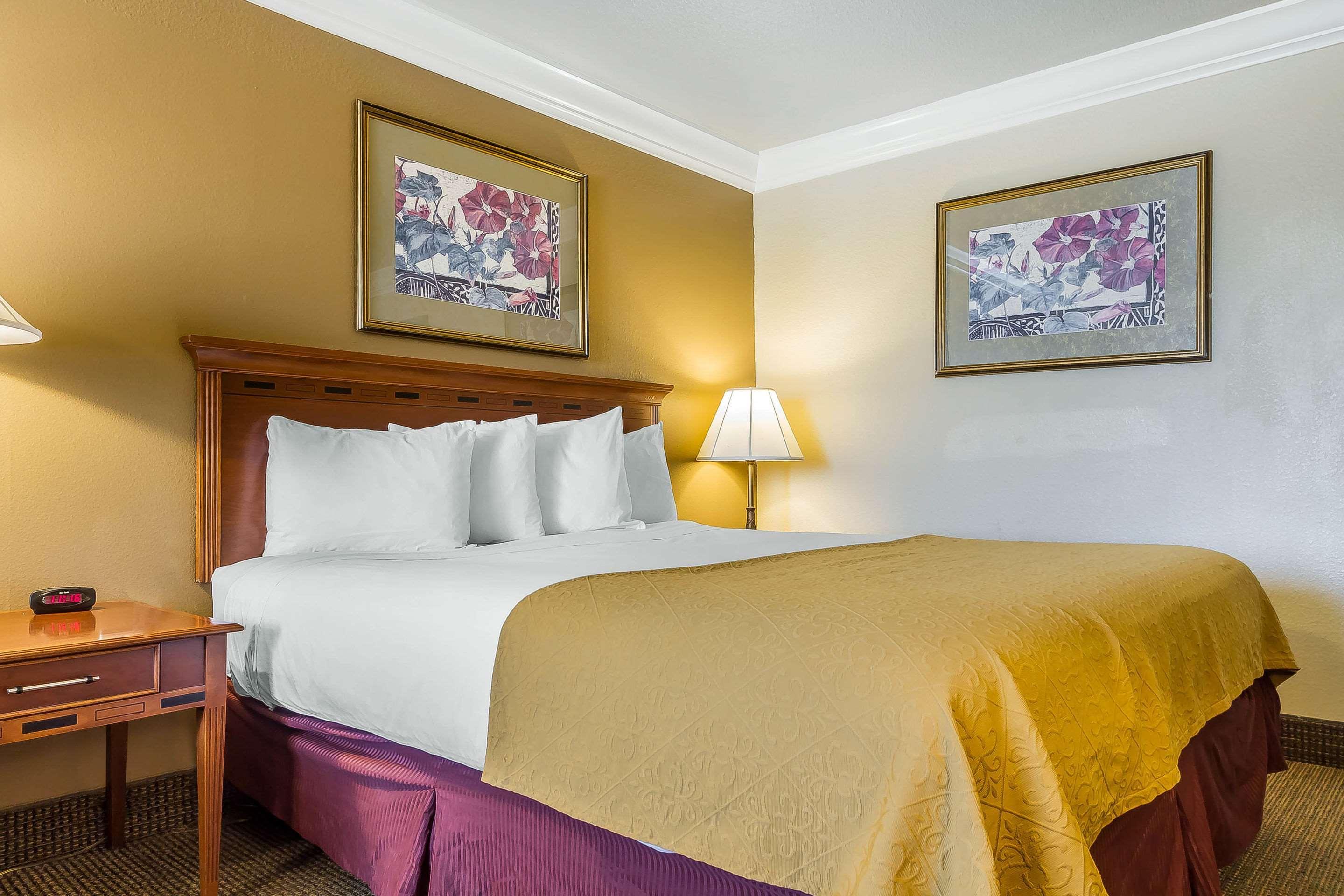 Quality Inn & Suites Vacaville Eksteriør billede