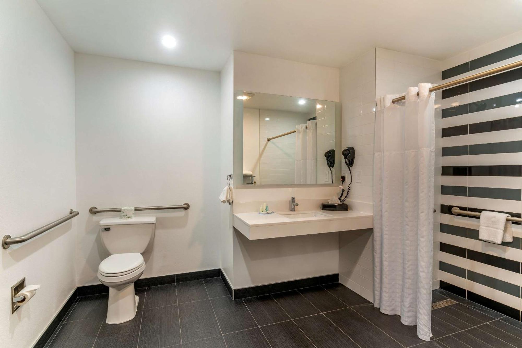 Quality Inn & Suites Vacaville Eksteriør billede