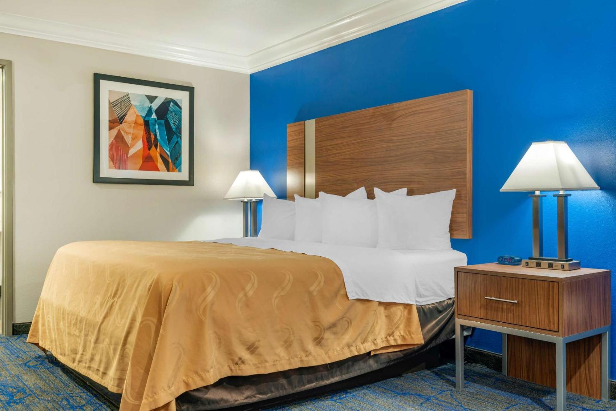 Quality Inn & Suites Vacaville Eksteriør billede