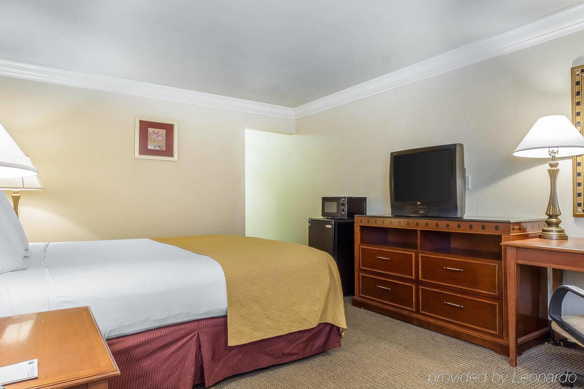 Quality Inn & Suites Vacaville Eksteriør billede